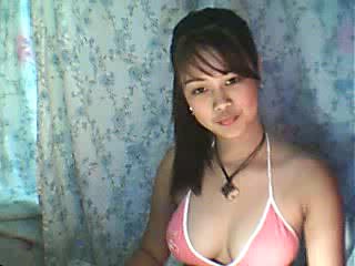 LiveSexAsian Asian webcam chick HersheyInBED9