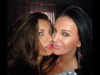 Bizantiness - The Brunette Lesbian Cam Girls Who Turn Every Show Into A Shared Moment