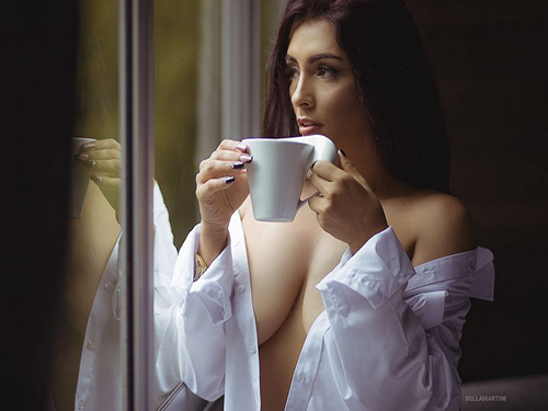 BellaMartini latin cam girl