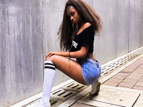 NickiCruz – A Black Cam Girl Personality Built on Confidence and Connection