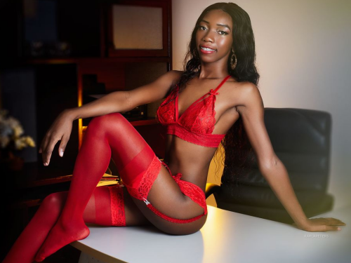 KarlaPeters – A Black Webcam Girl Legs First, Confidence Close Behind