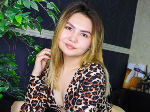 LindaWince asian cam sex