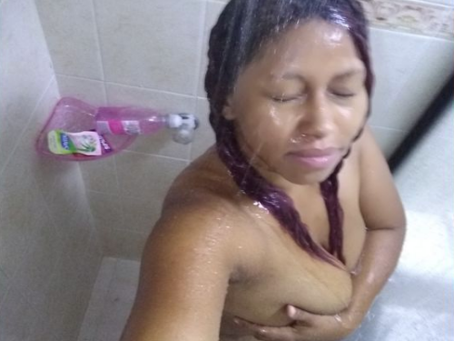 KarenDimples – The Confident Ebony BBW Cam Girl Who Commands Attention