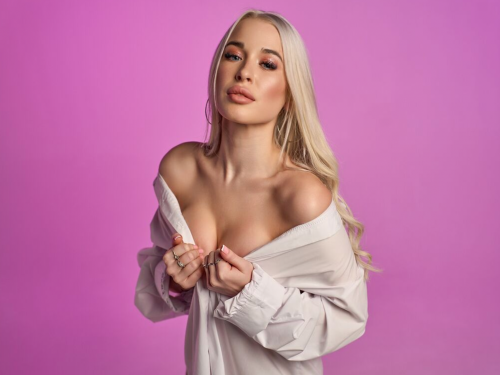 SilvanaStark cam sex
