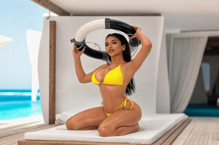 GenesisGarcia sex on the beach